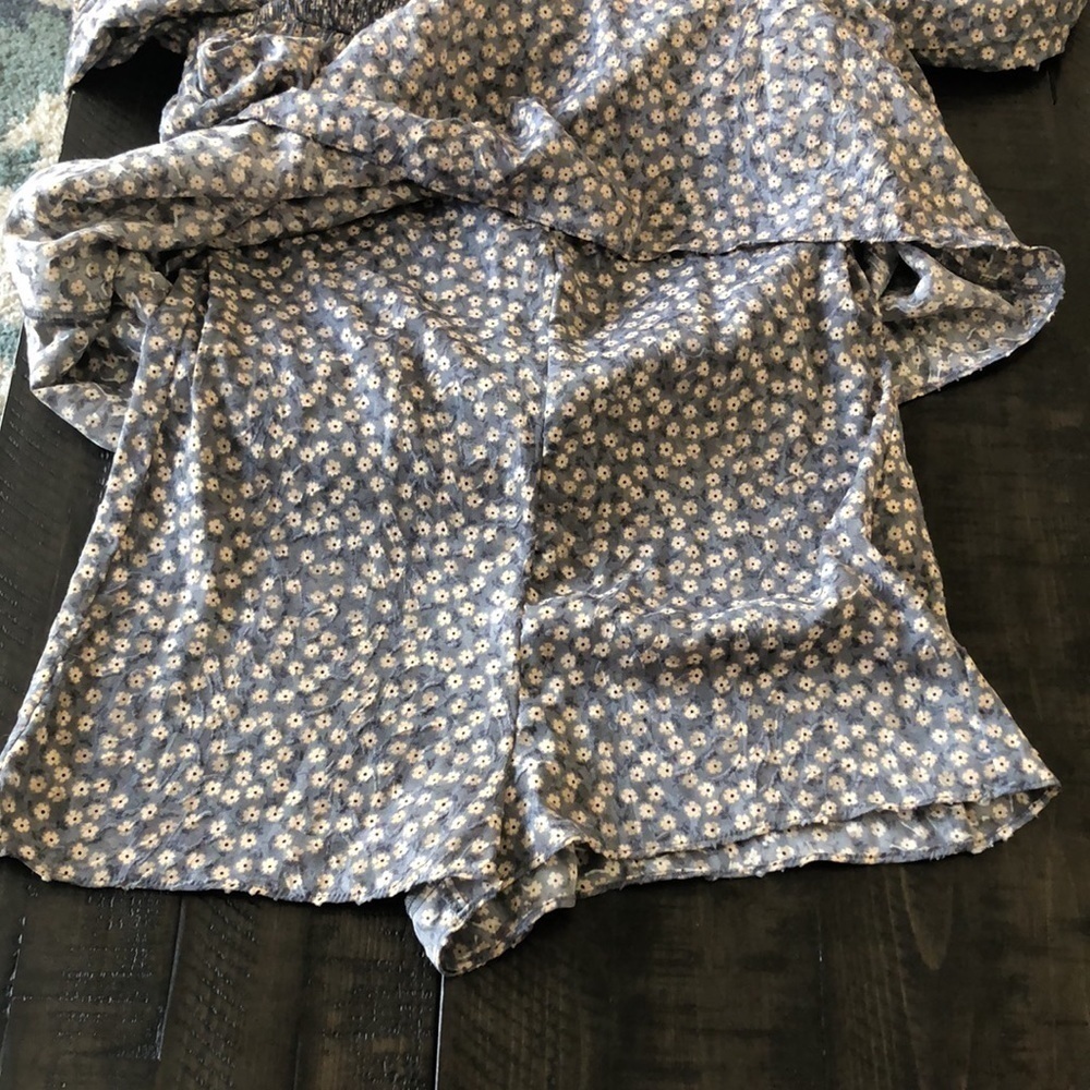 NEW Zara Mini Floral Smocked Romper Long Sleeve XS Built-in Shorts Mini Dress - Picture 15 of 16